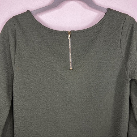 SMALL GREEN ENVELOPE OLIVE GREEN BLOUSE SLIT SLEEVE STRETCH - Picture 6 of 11